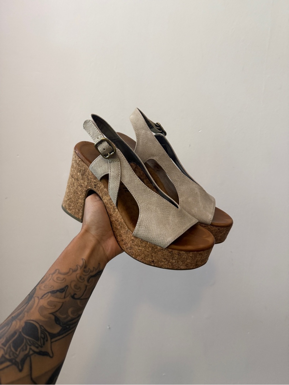 Blowfish Malibu Partea Women's Shoes Taupe Slingback Platform Sandals
